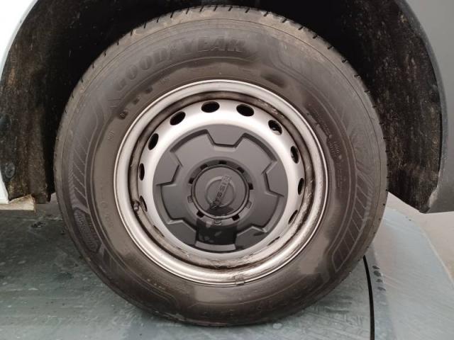 Nissan Interstar image 3