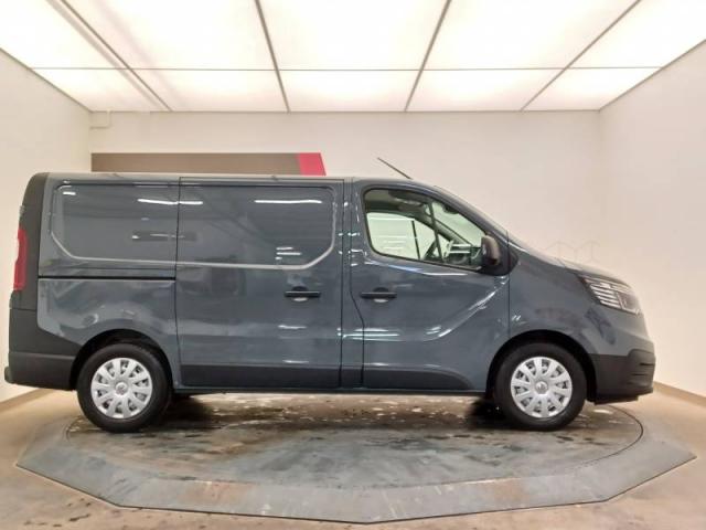 Renault Trafic image 3