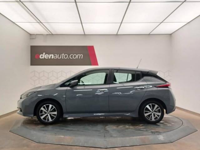 Nissan Leaf image 1