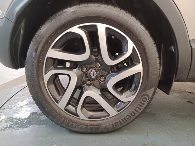 Renault Captur image 9