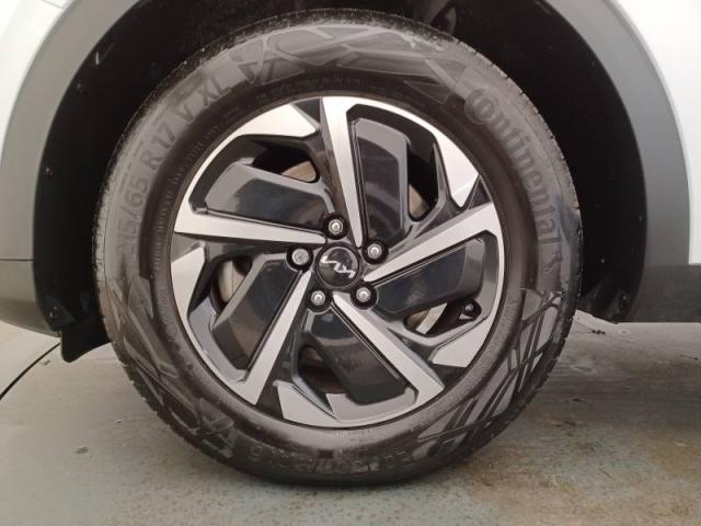 Kia Sportage image 6