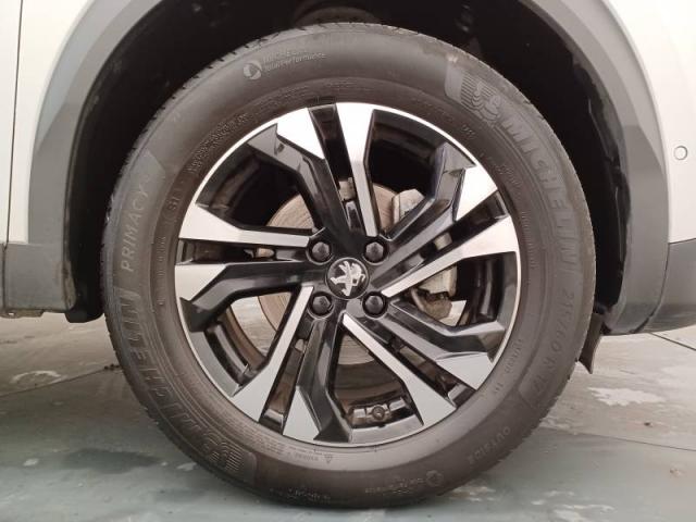 Peugeot 2008 image 9