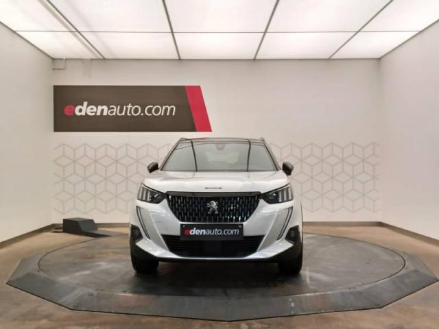 Peugeot 2008 image 2