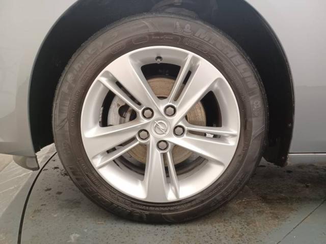 Opel Insignia image 3