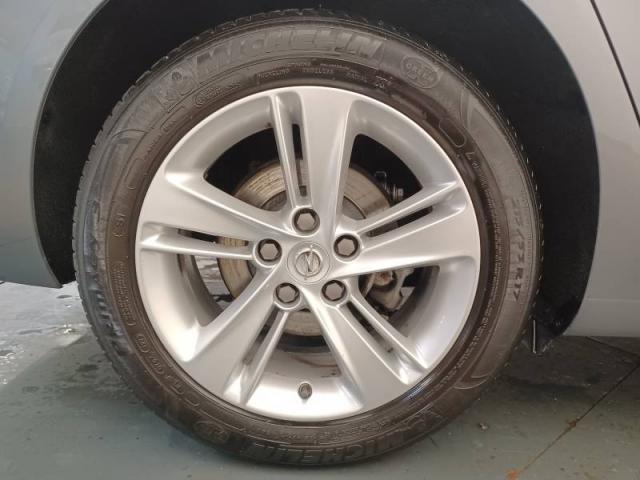 Opel Insignia image 8