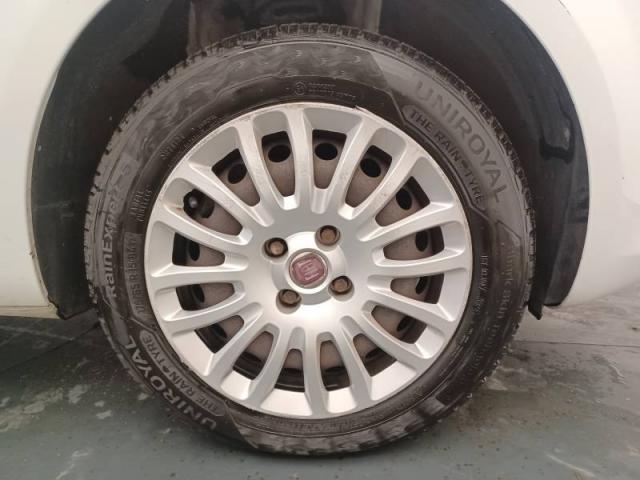 Fiat Grande Punto image 8