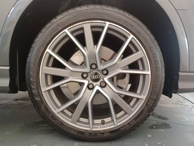 Audi Q3 image 8