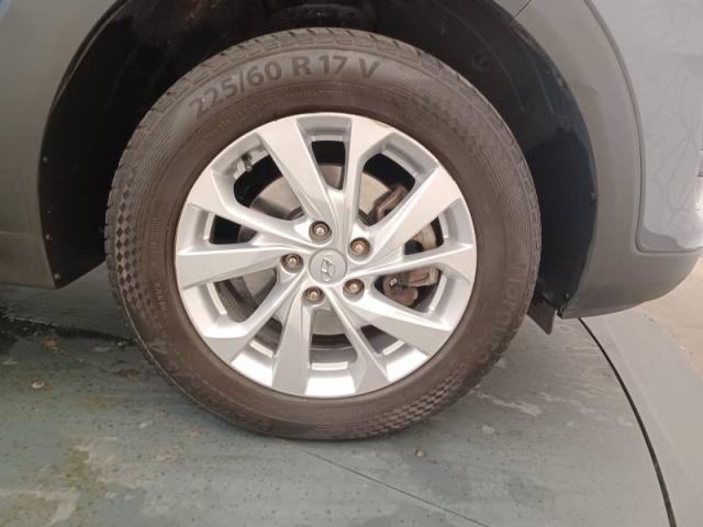 Hyundai Tucson image 4
