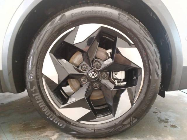 Renault Captur image 1