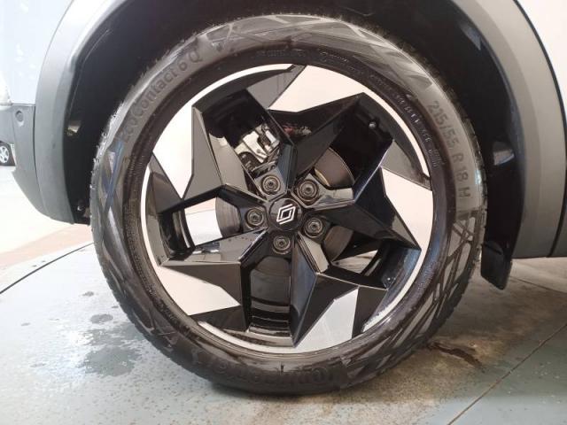 Renault Captur image 9