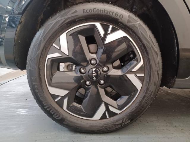 Kia Niro image 2