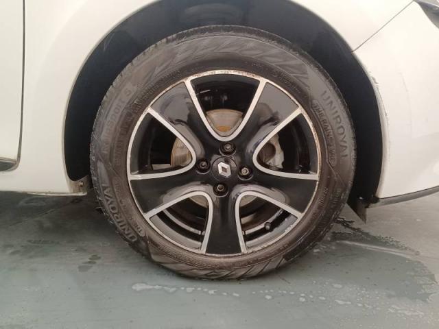 Renault Clio image 3