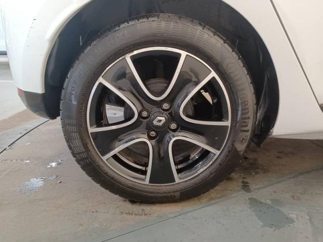 Renault Clio image 6