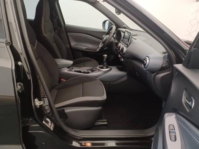 Nissan Juke image 2