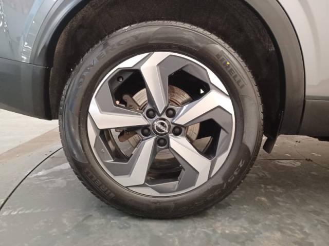 Nissan Qashqai image 1