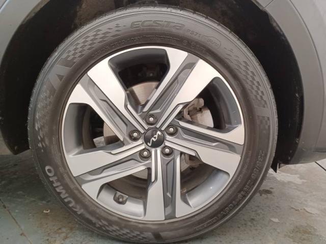 Kia Sorento image 5