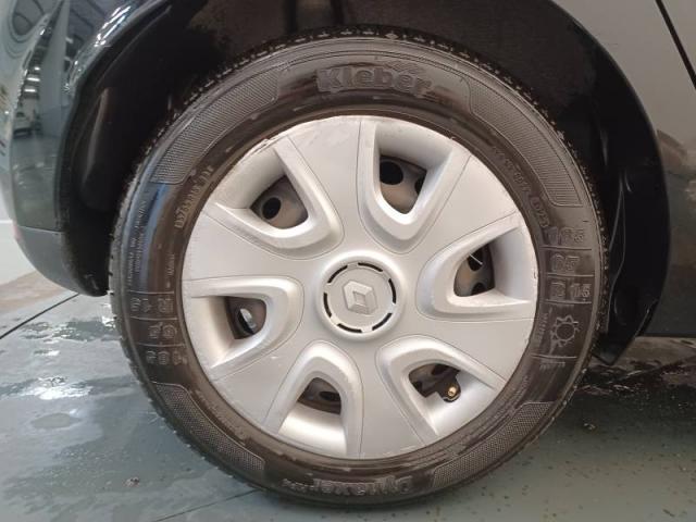 Renault Clio image 1