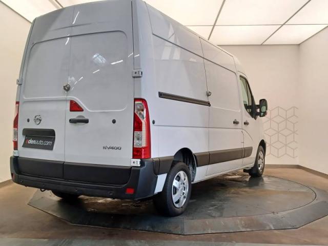 Nissan Nv400 image 4