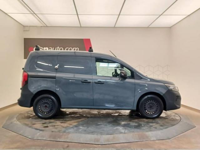Nissan Townstar image 8