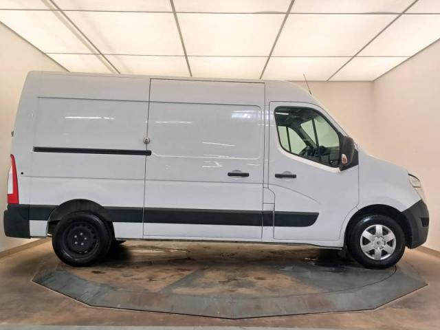 Nissan Nv400 image 4