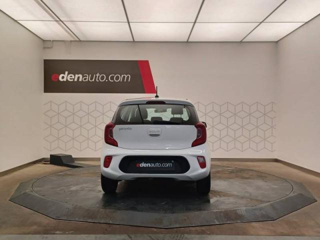 Kia Picanto image 4