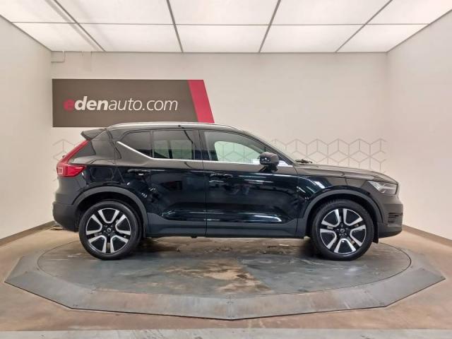 Volvo Xc40 image 2