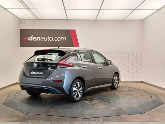 Nissan Leaf image 8