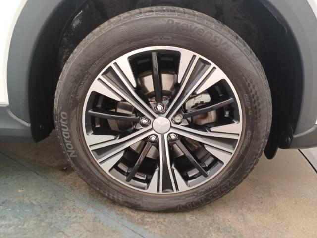 Mitsubishi Eclipse Cross image 5
