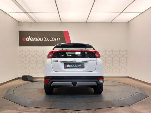 Mitsubishi Eclipse Cross image 4