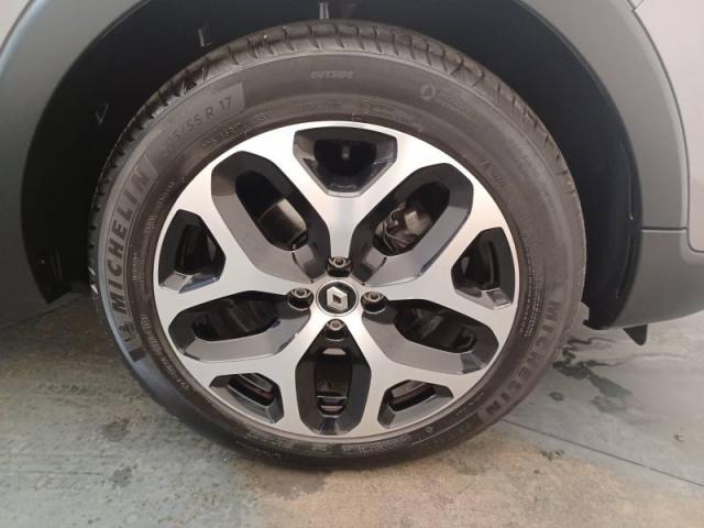 Renault Captur image 6
