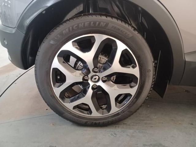 Renault Captur image 1