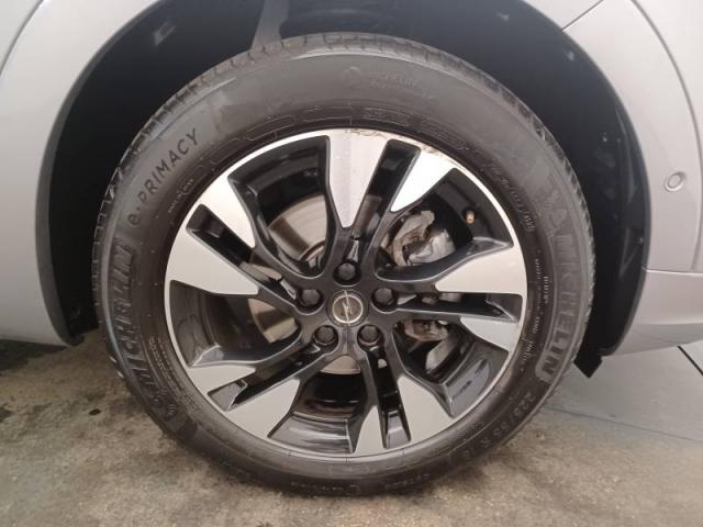 Opel Grandland image 2