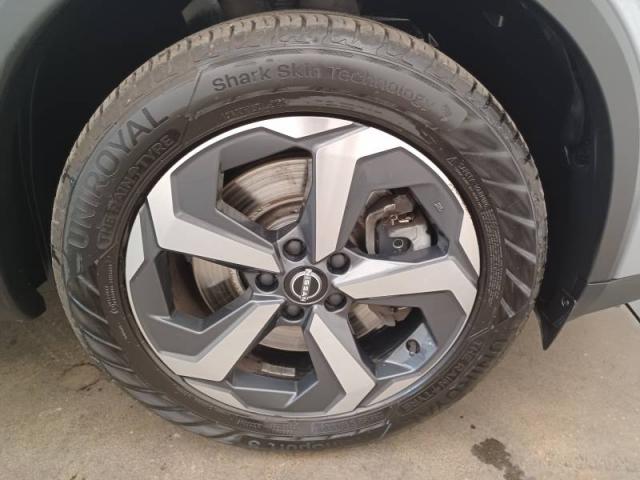 Nissan Qashqai image 1