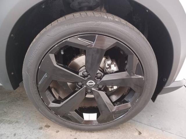 Nissan Juke image 3