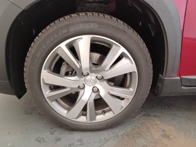 Peugeot 2008 image 1