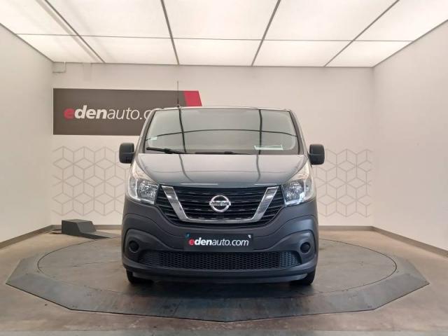 Nissan Nv300 image 7