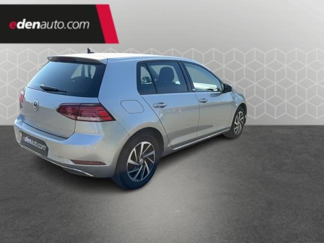 Volkswagen Golf image 9