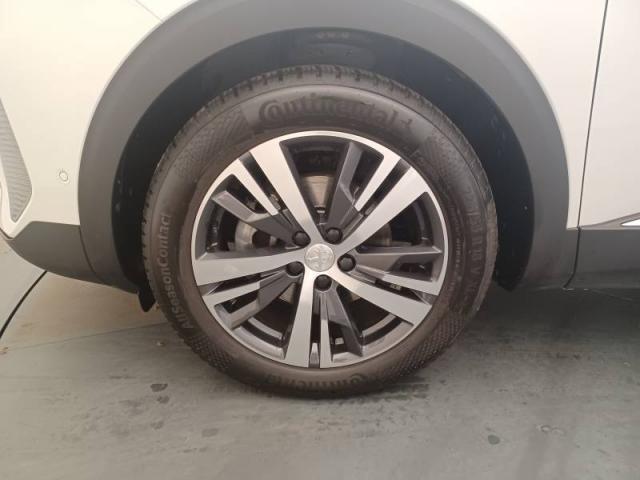 Peugeot 3008 image 8