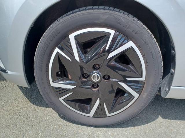 Nissan Micra image 5