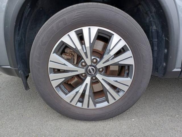 Nissan X-Trail image 4