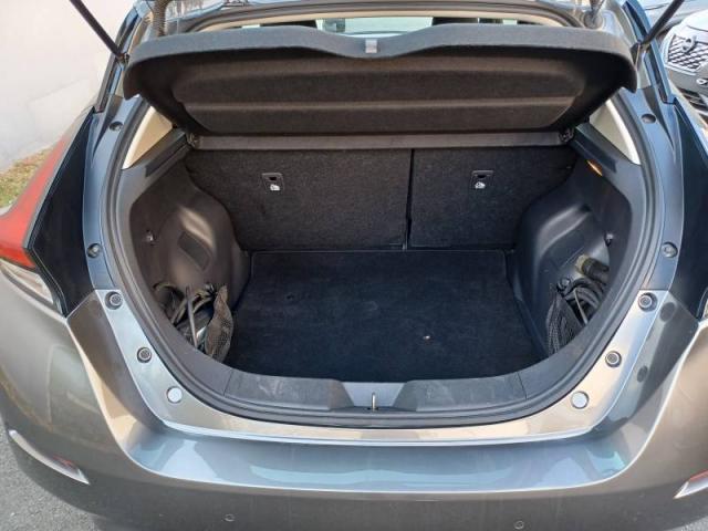Nissan Leaf image 2