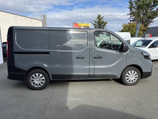 Nissan Primastar image 8