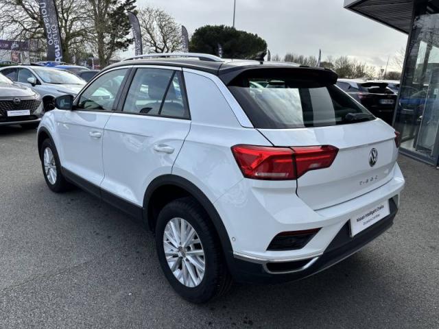Volkswagen T-Roc image 8