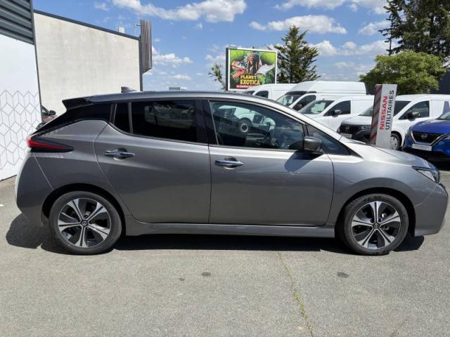 Nissan Leaf image 4