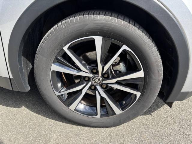 Toyota C-Hr image 5