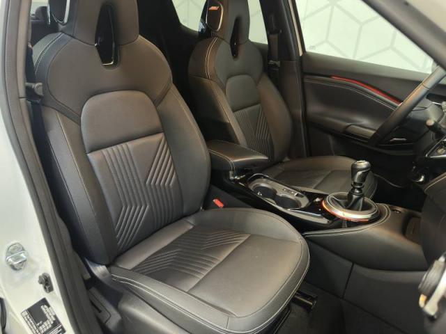 Nissan Juke image 4