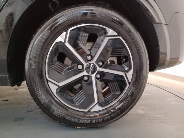Kia Niro image 5