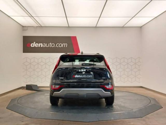 Kia Niro image 9