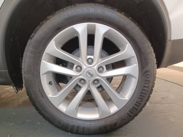 Nissan Juke image 6