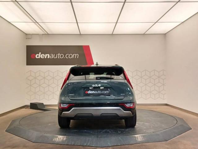 Kia Niro image 8